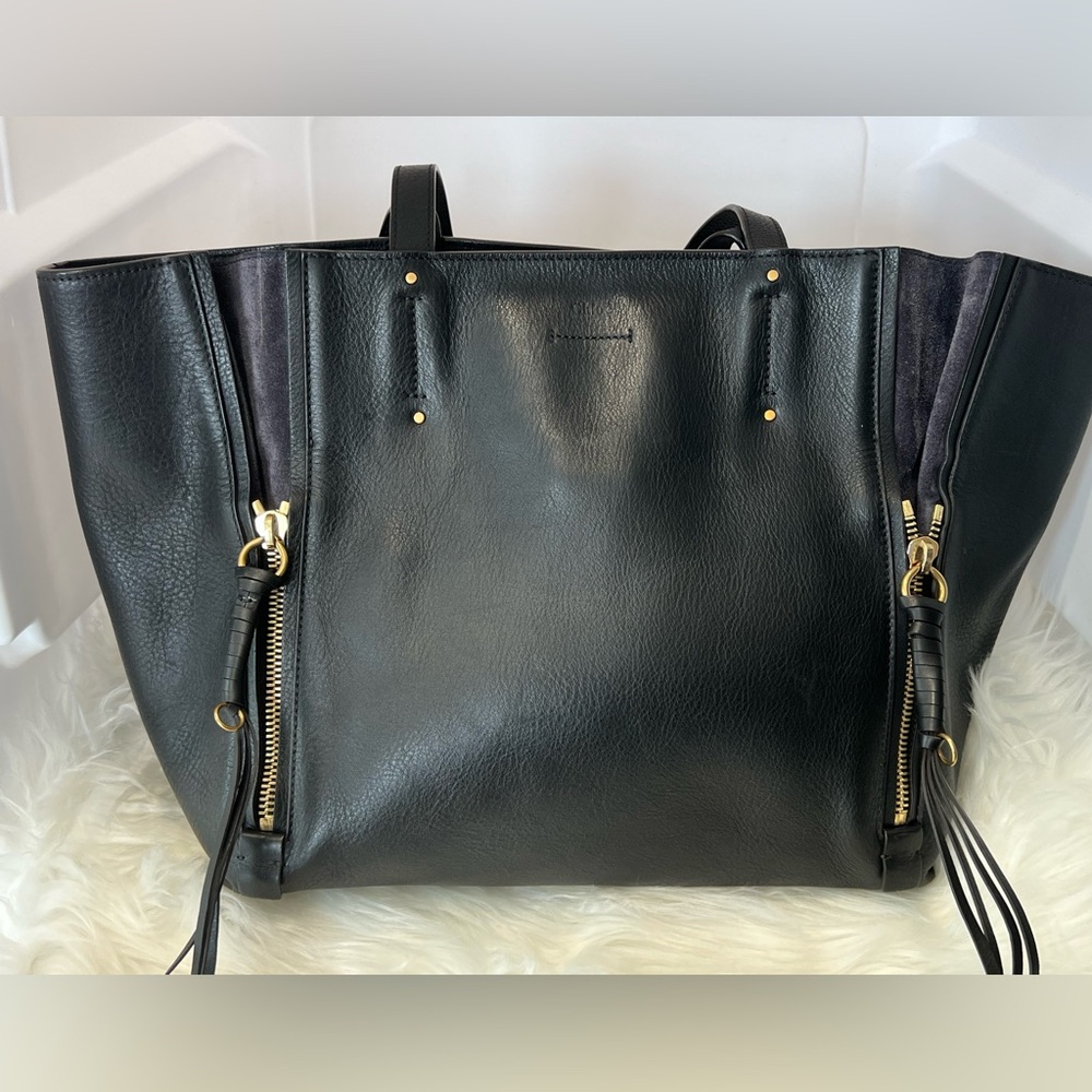 Chloé Everston Large Black Leather Tote w/ COA